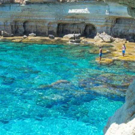 Picture This, Enjoying Your Holiday In A Luxury 5 Star In Paralimni,for Less Than A Hotel, 1198 빌라 파라림니